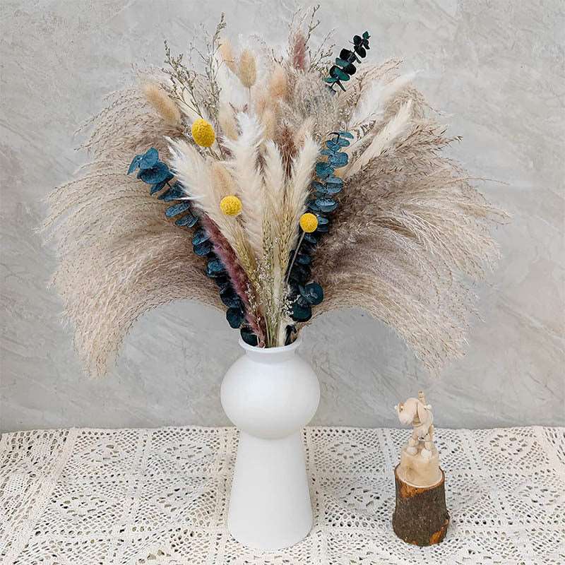 Bouquet of Small Dried Reed Flowers, 80 pieces - ChoreGirl