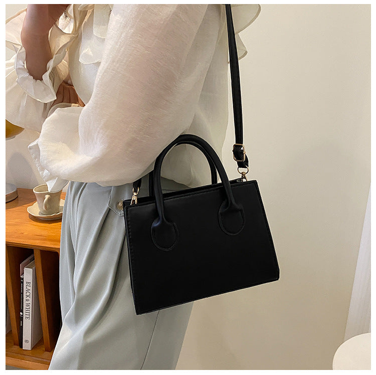 Women's Crossbody Retro Portable Small Square Bag - ChoreGirl