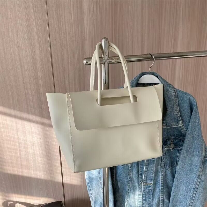 Women's Large Capacity Retro Old Money Style Tote Shoulder Bag - ChoreGirl