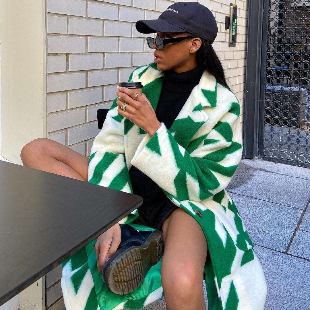 Women's Long Sleeved Turn-down Collar Coat - ChoreGirl