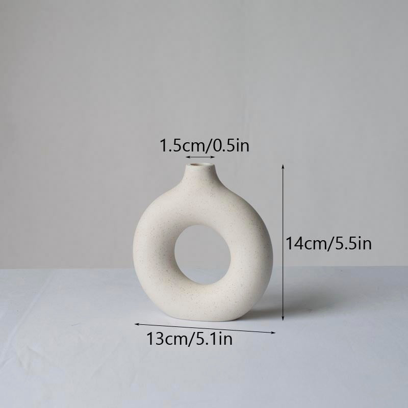 Circular Hollow Ceramic Vase - ChoreGirl