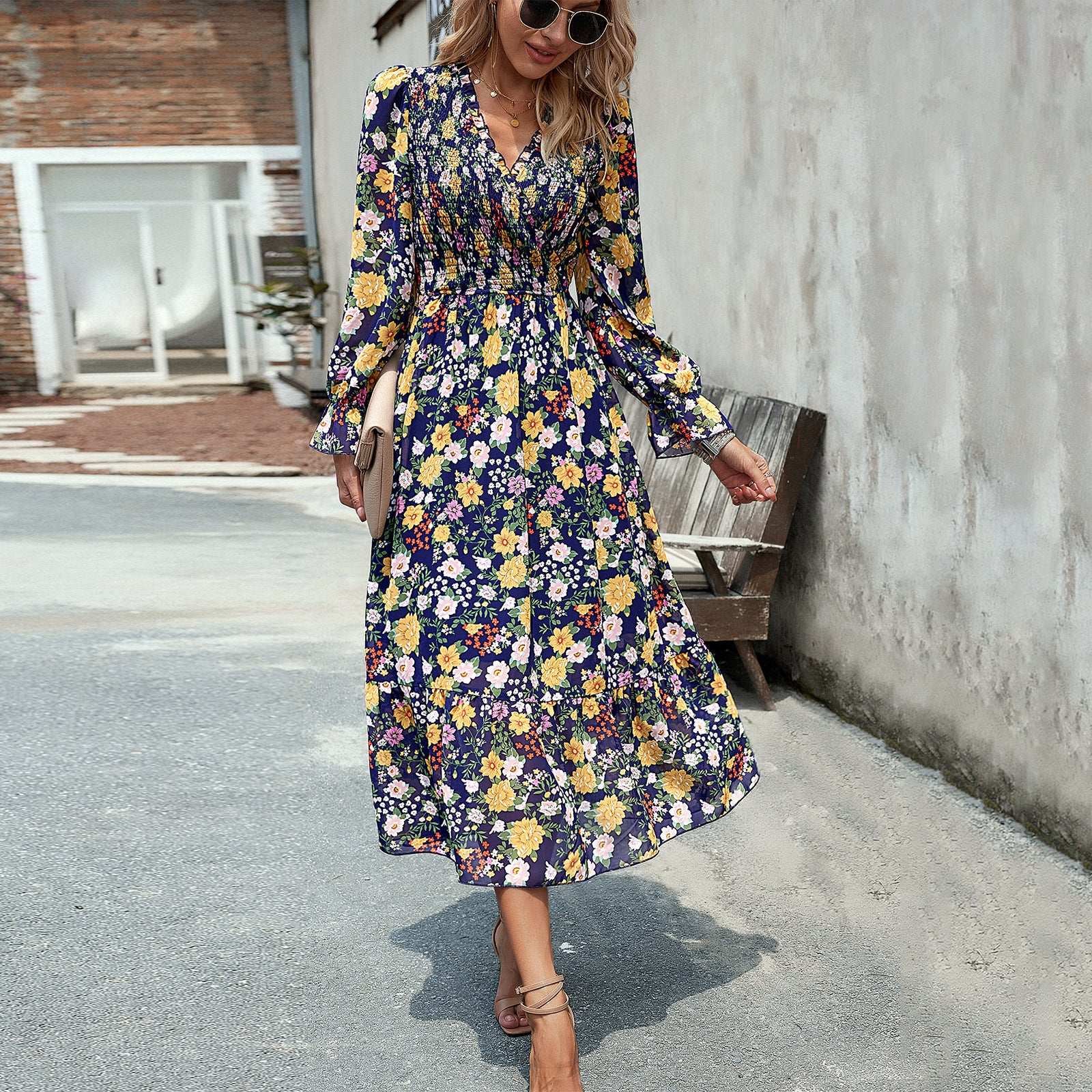 Women's Casual Elastic Waist V-neck Floral Print Dress - ChoreGirl