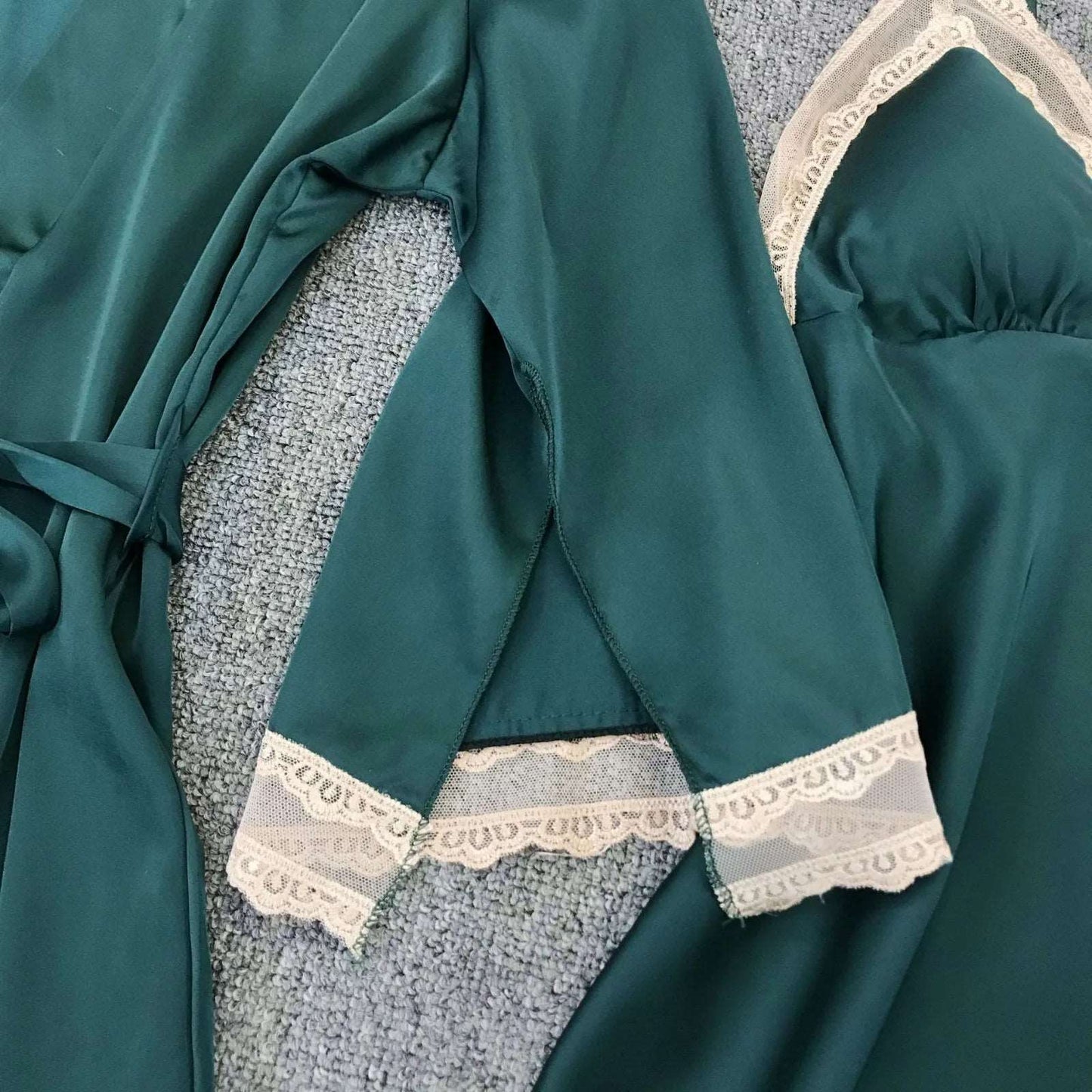 Women's Satin Robe and Nightgown Sleepwear Set - ChoreGirl