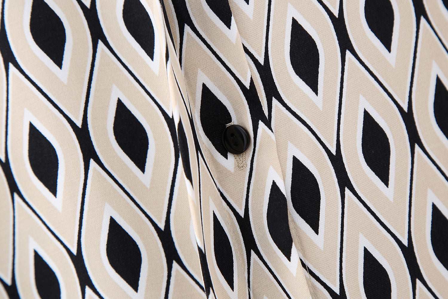 Women's Casual Geometric Pattern Silk Satin Textured Shirt - ChoreGirl