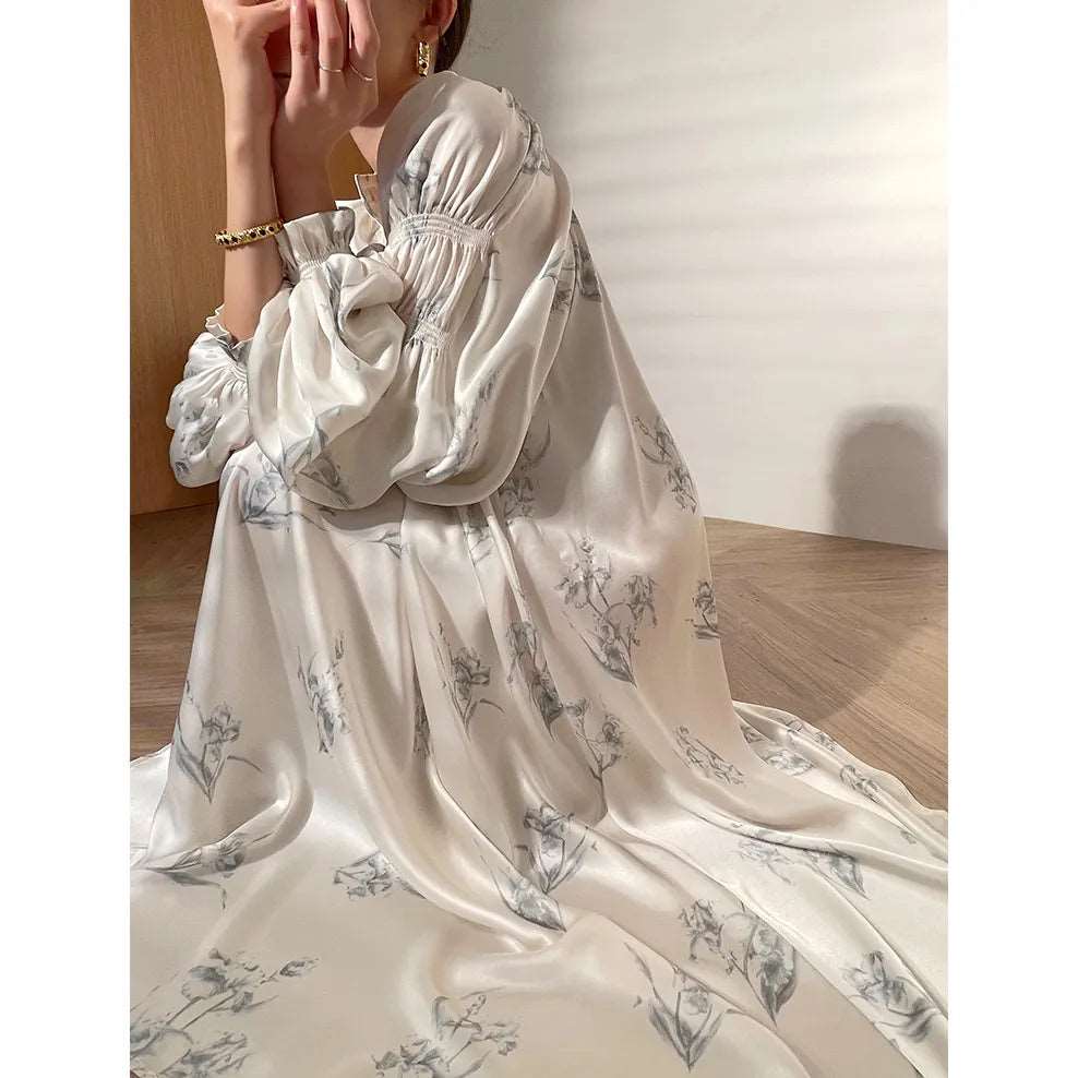 Women's Elegant Silky Soft Long Sleeved V-neck Dress - ChoreGirl
