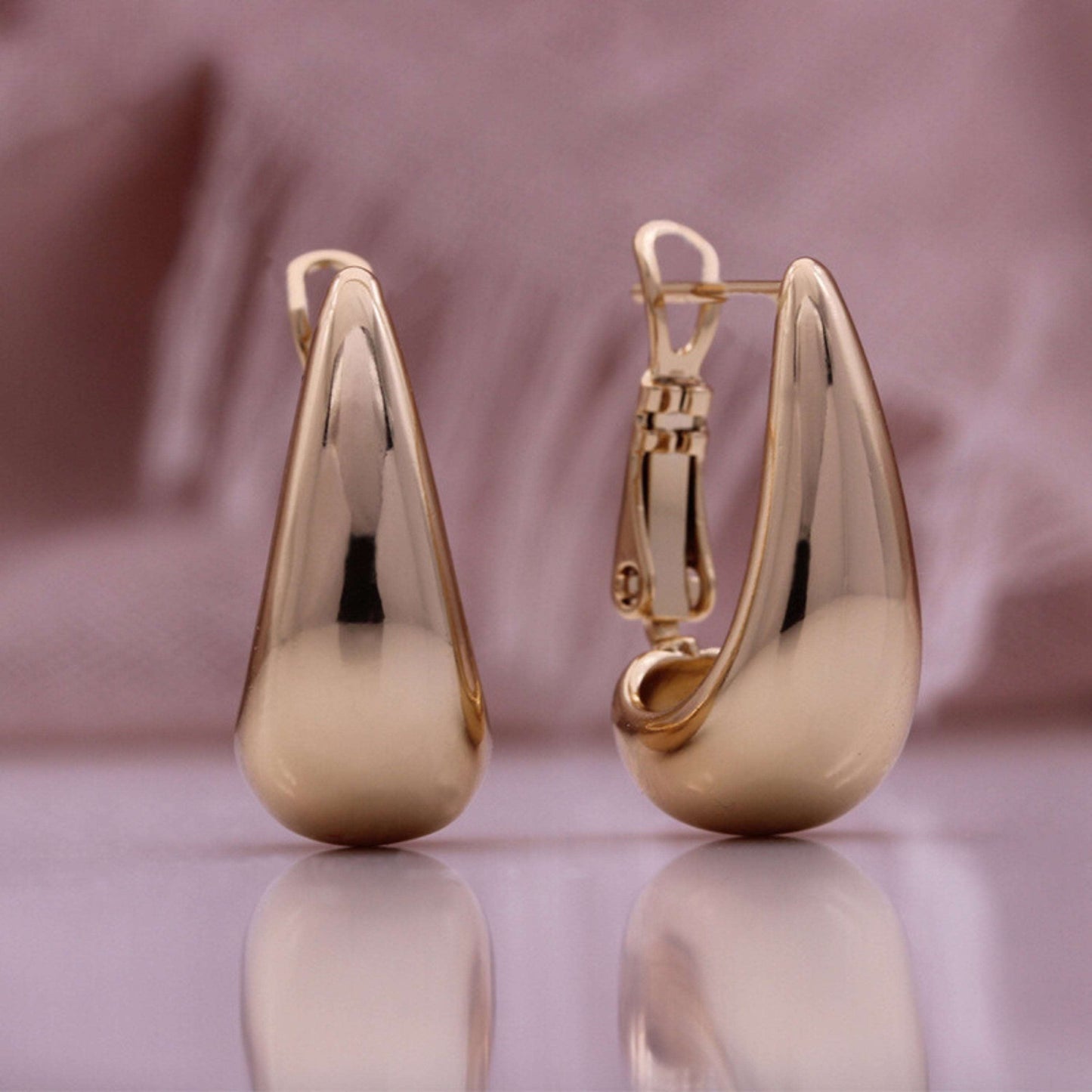 Women's Glossy Rose Gold Earrings - ChoreGirl