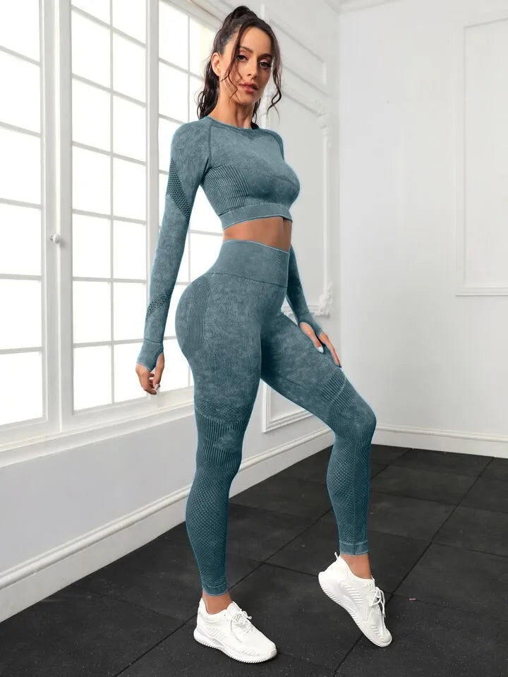 Women's Long Sleeve Crop Top and Fitness Yoga Pants Two-piece Set - ChoreGirl