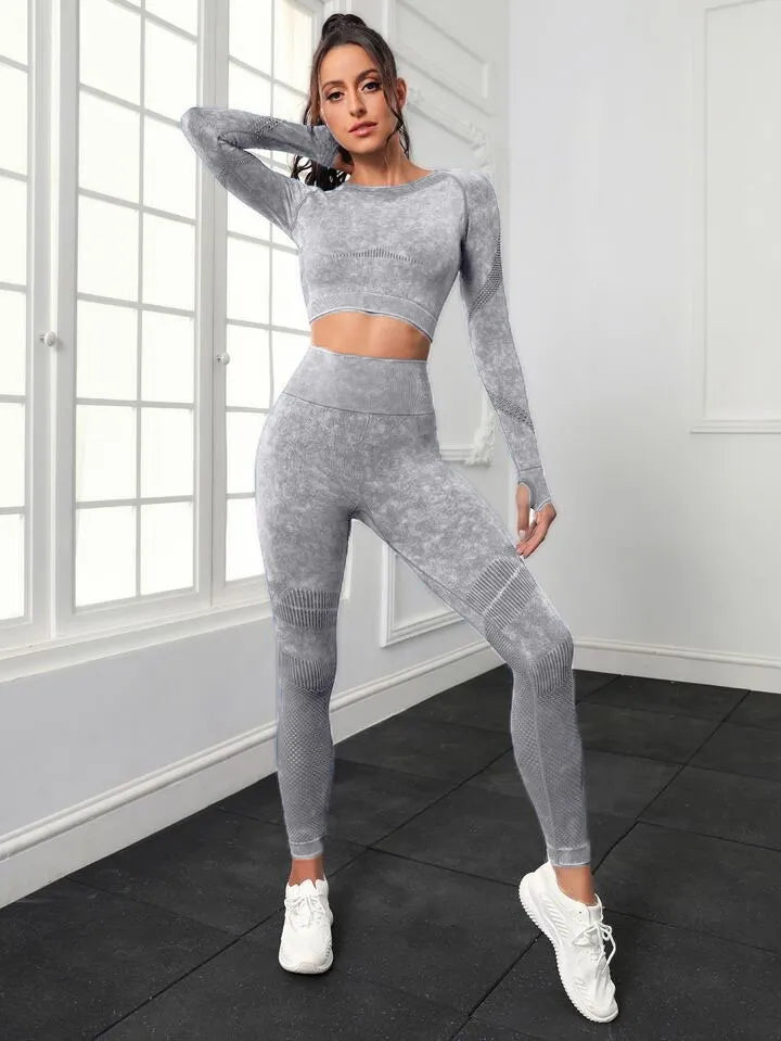 Women's Long Sleeve Crop Top and Fitness Yoga Pants Two-piece Set - ChoreGirl