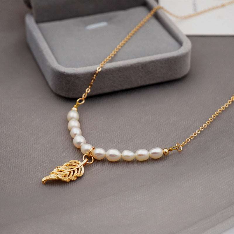 Women's Pearl Chain Necklace with Pendant - ChoreGirl