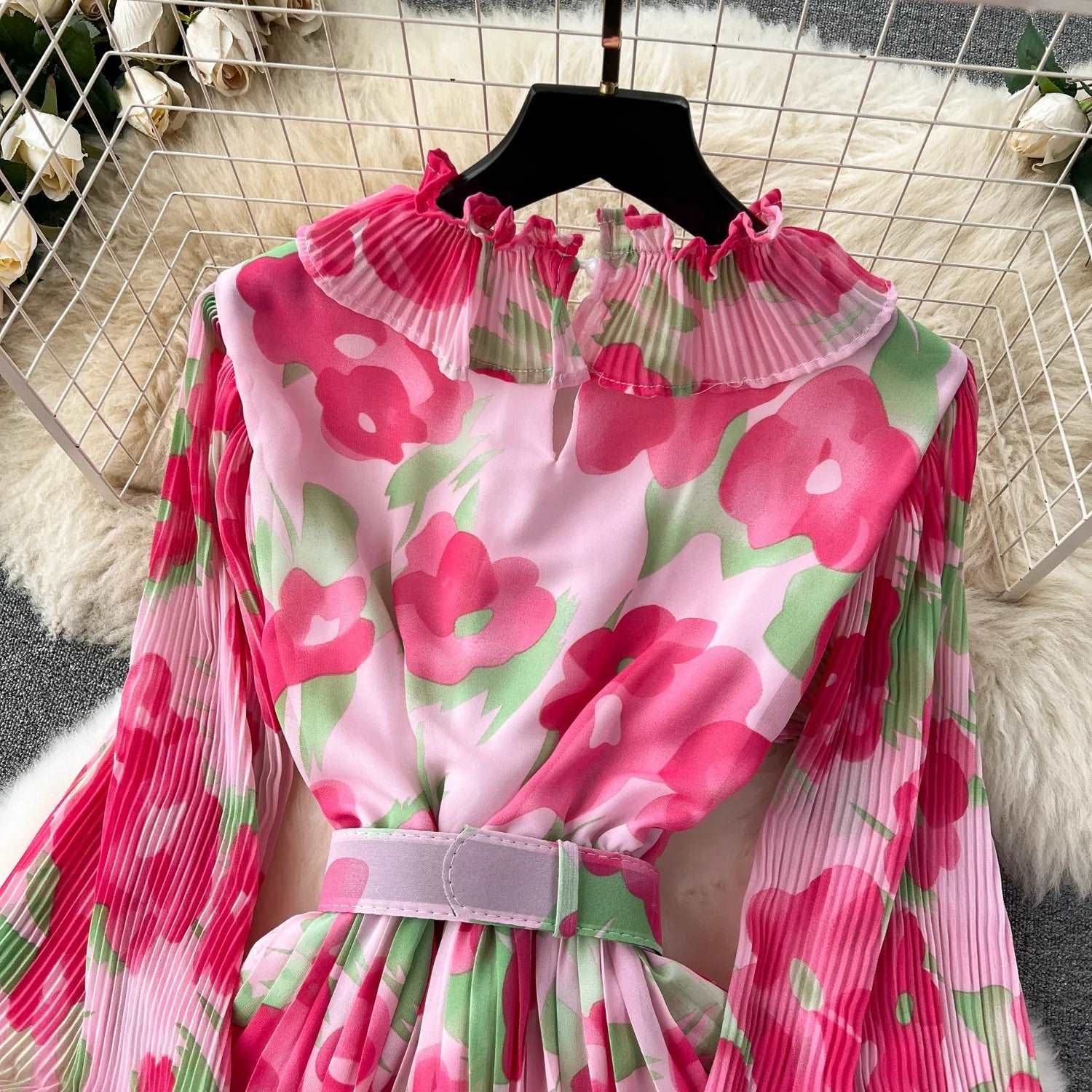 Women's Pleated Ruffle Collar Slim-fit Mid-length Chiffon Dress - ChoreGirl