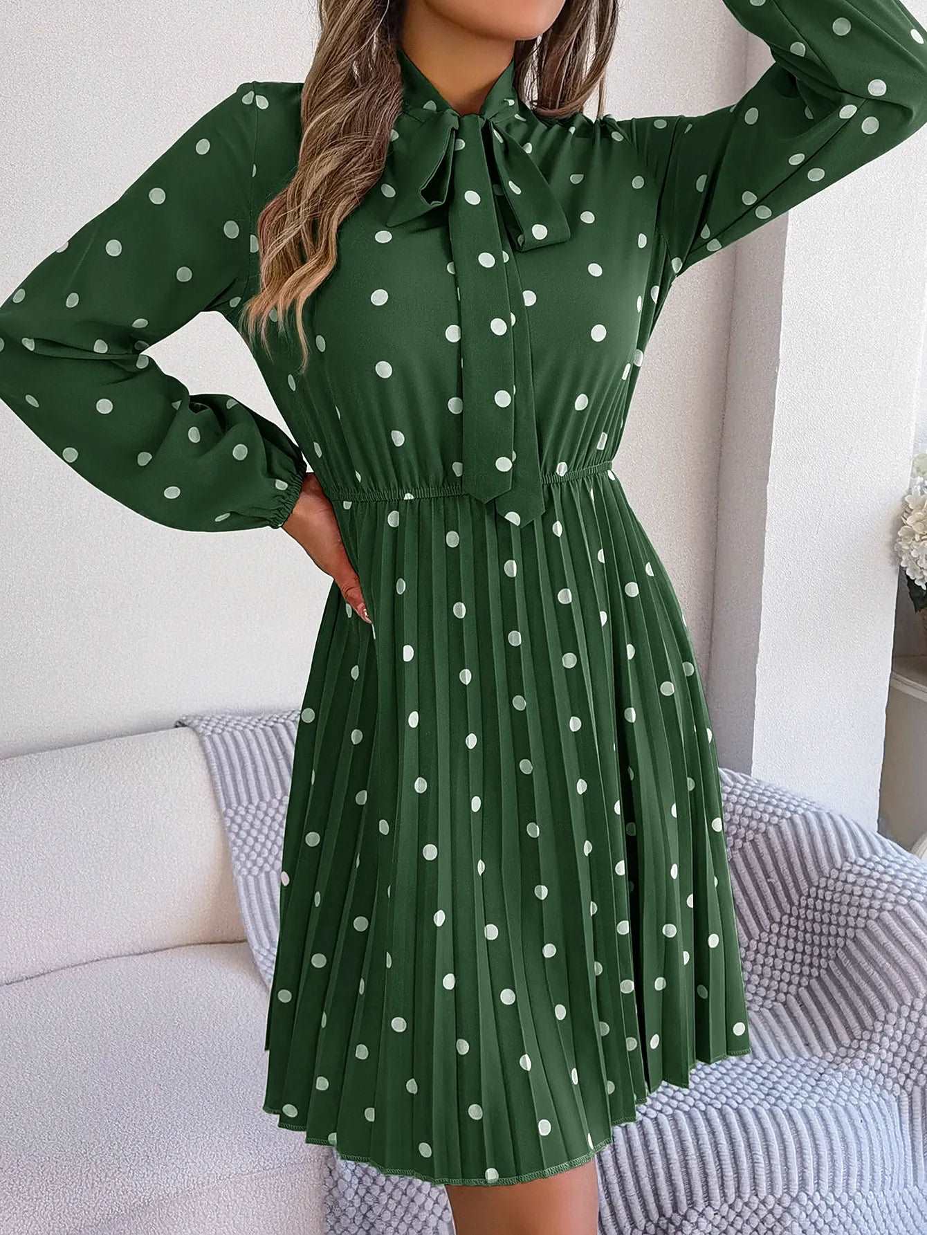 Women's Polka-dot Neck Bow Waist-controlled Long Sleeved Pleated Dress - ChoreGirl