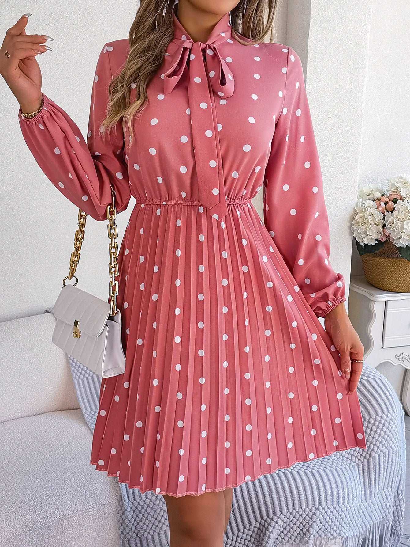 Women's Polka-dot Neck Bow Waist-controlled Long Sleeved Pleated Dress - ChoreGirl