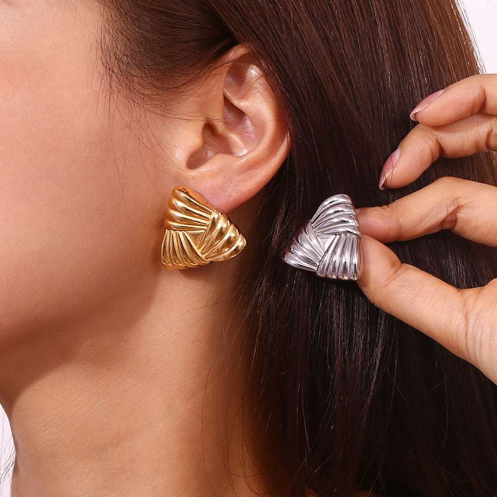 Women's Retro 18K Gold Triangular Stud Earrings - ChoreGirl