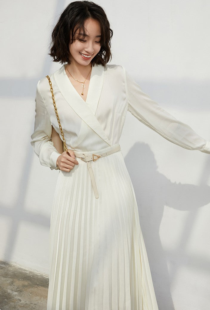 Women's Retro Elegance Silk Pleated Dress - ChoreGirl