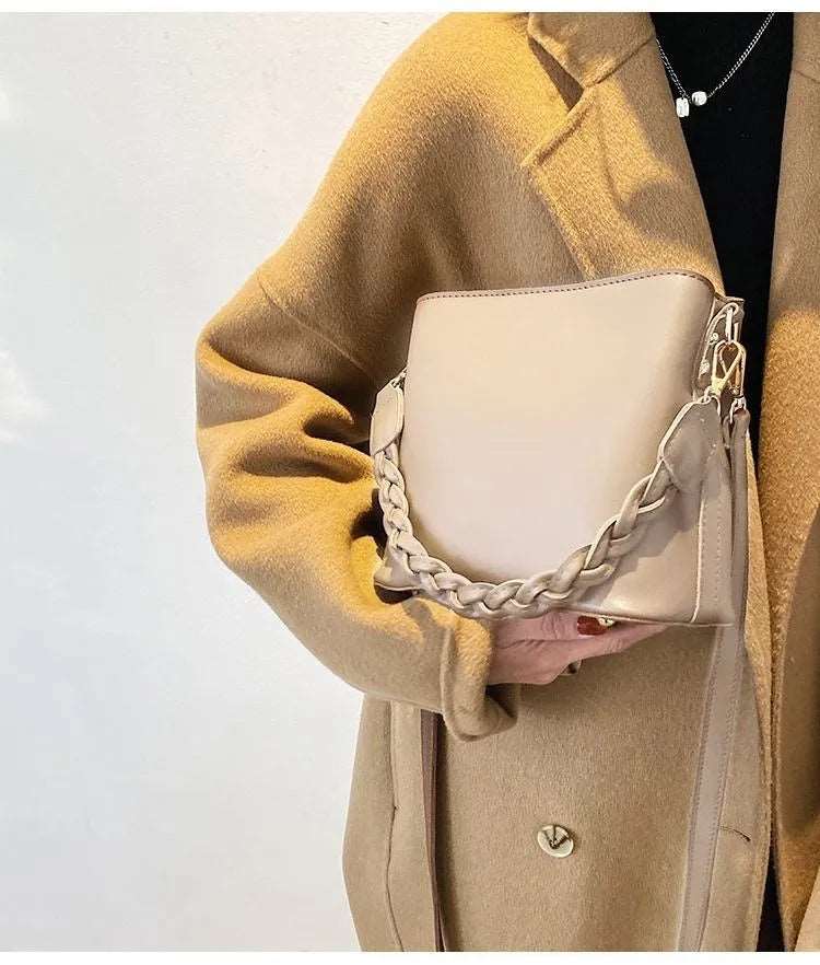 Women's Retro One-shoulder Crossbody Bucket Bag - ChoreGirl