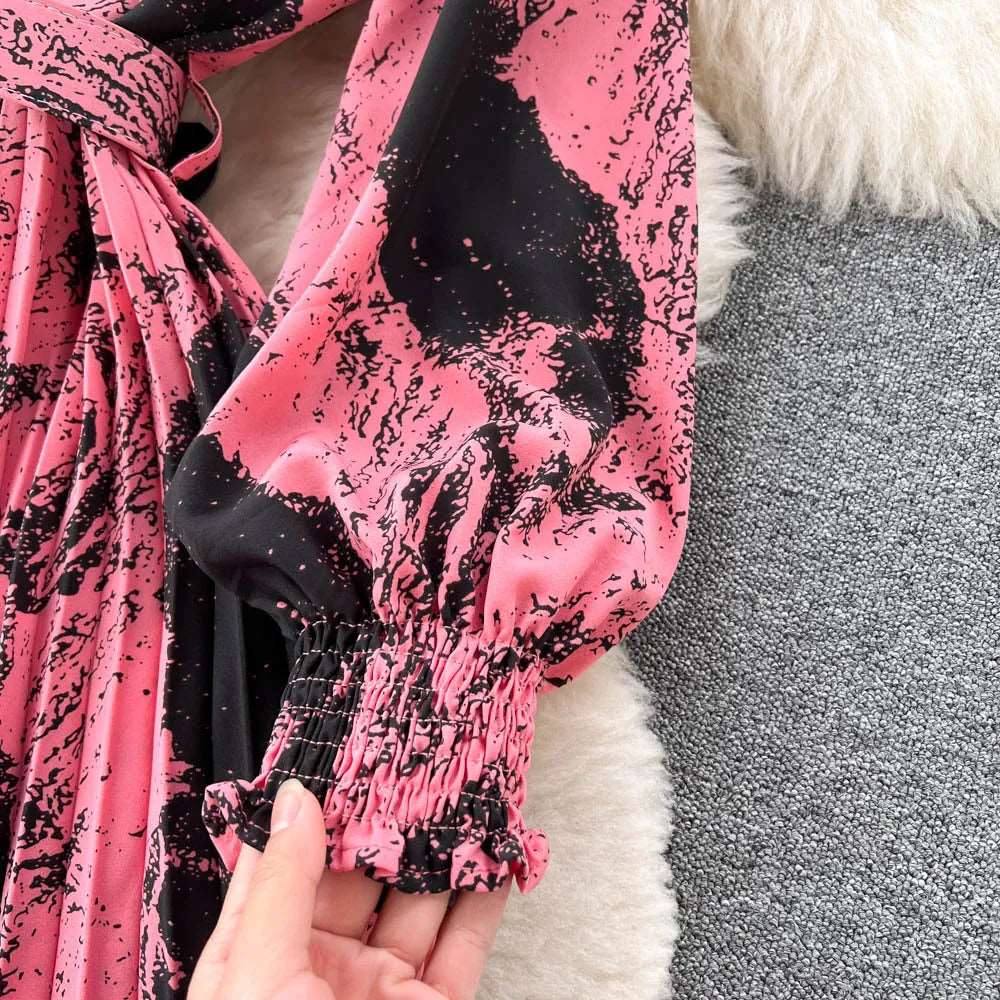 Women's Retro Pleated Dress - ChoreGirl