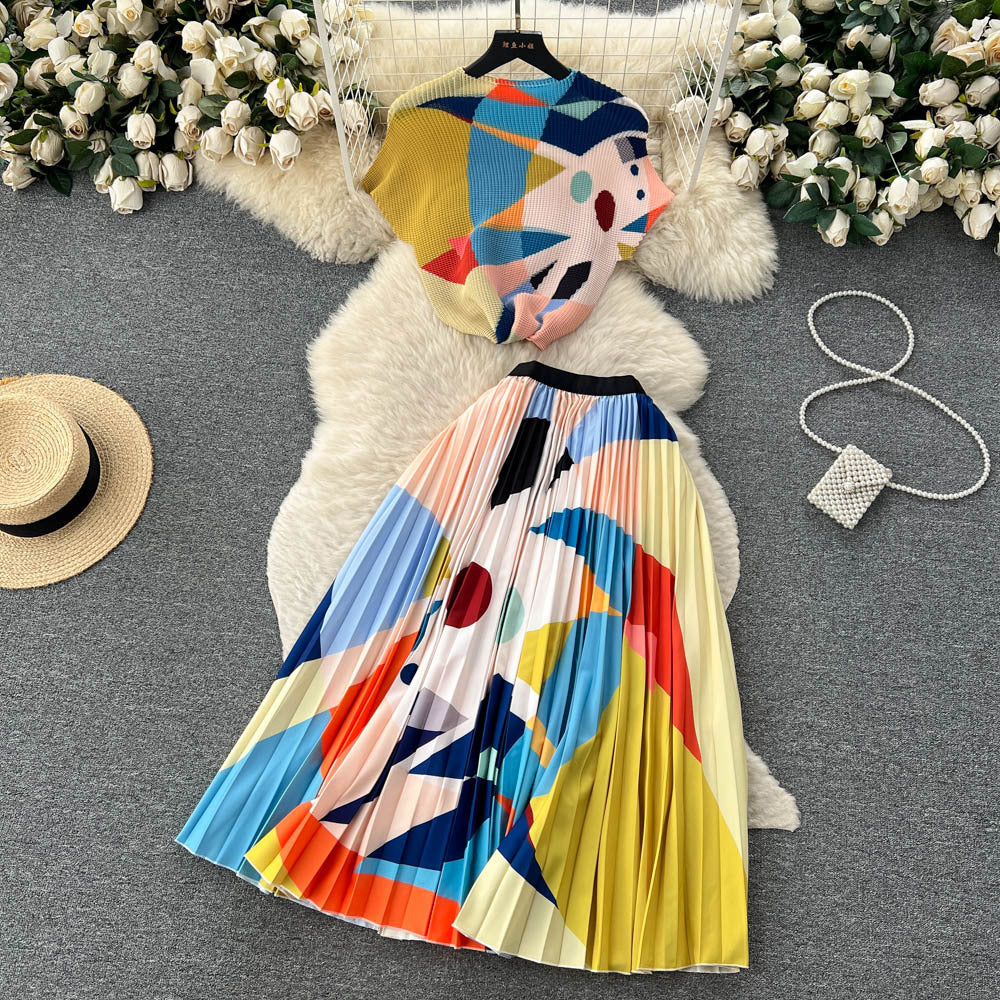 Women's Short-sleeved Top and High Waist Pleated Skirt Two-piece Outfit Set - ChoreGirl