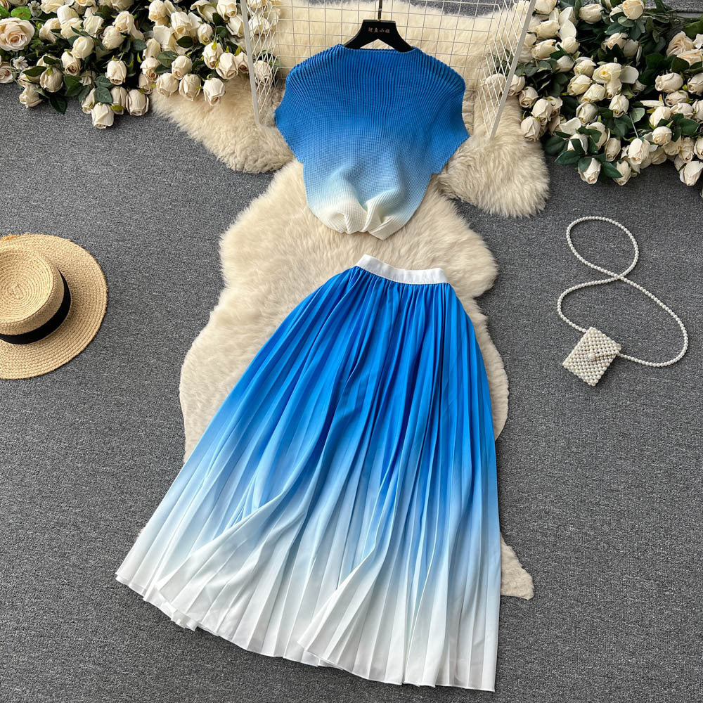 Women's Short-sleeved Top and High Waist Pleated Skirt Two-piece Outfit Set - ChoreGirl