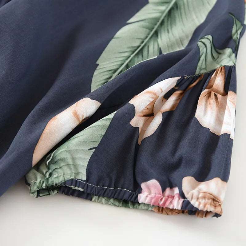 Women's Short Sleeved V-neck Shirt and Pants Thin Pajamas Set - ChoreGirl