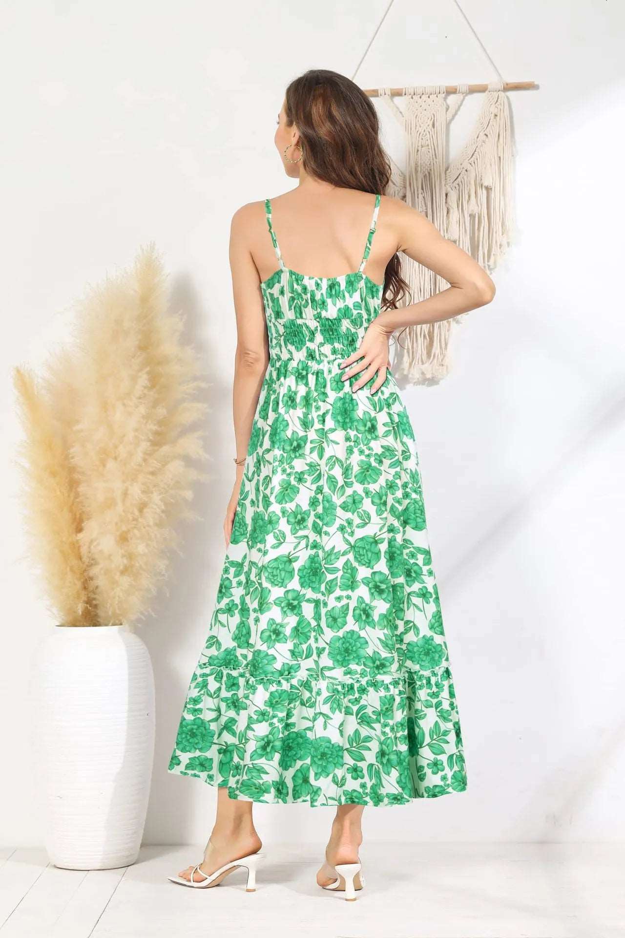 Women's Sleeveless Pleated Dress - ChoreGirl