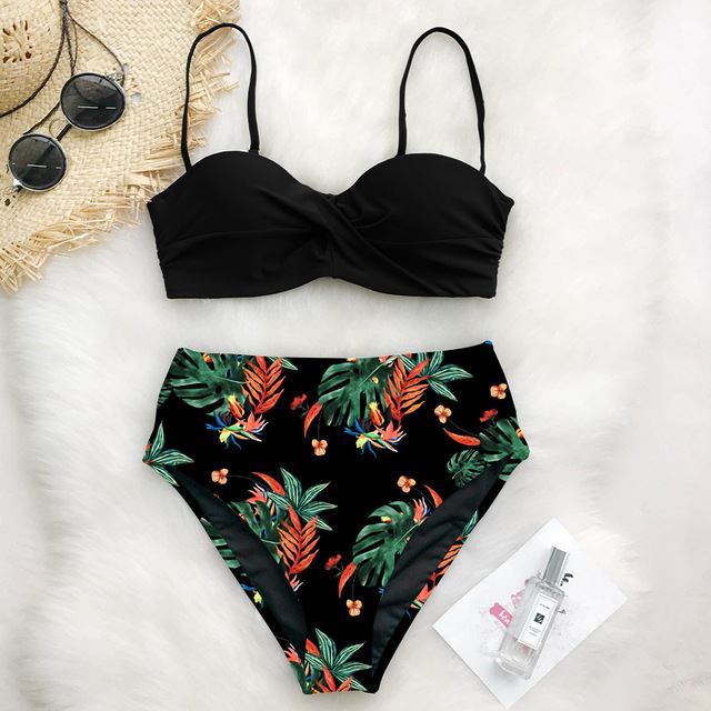 Women's Two-piece Floral Print Swimsuit - ChoreGirl