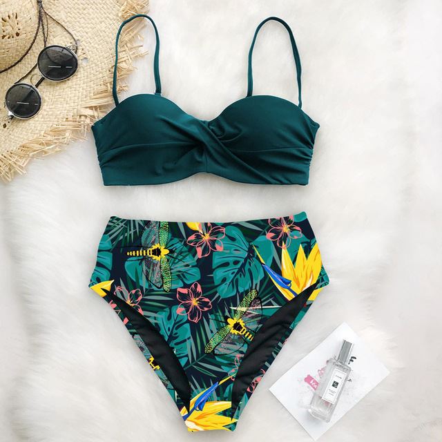 Women's Two-piece Floral Print Swimsuit - ChoreGirl