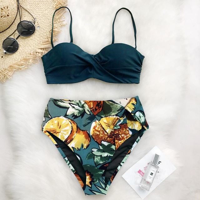 Women's Two-piece Floral Print Swimsuit - ChoreGirl
