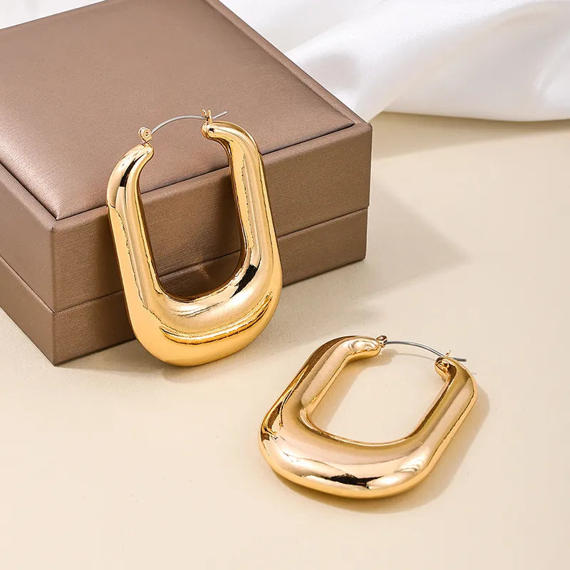 Women's U-shaped Irregular Exaggerated Vintage Earrings - ChoreGirl