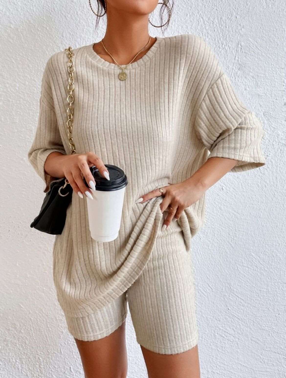 Women's Casual Short Sleeved Solid Color Two-Piece Outfit Set - ChoreGirl