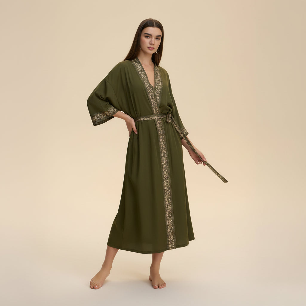 Elegant Solid Color Lace-Trimmed Robe - Women's Satin