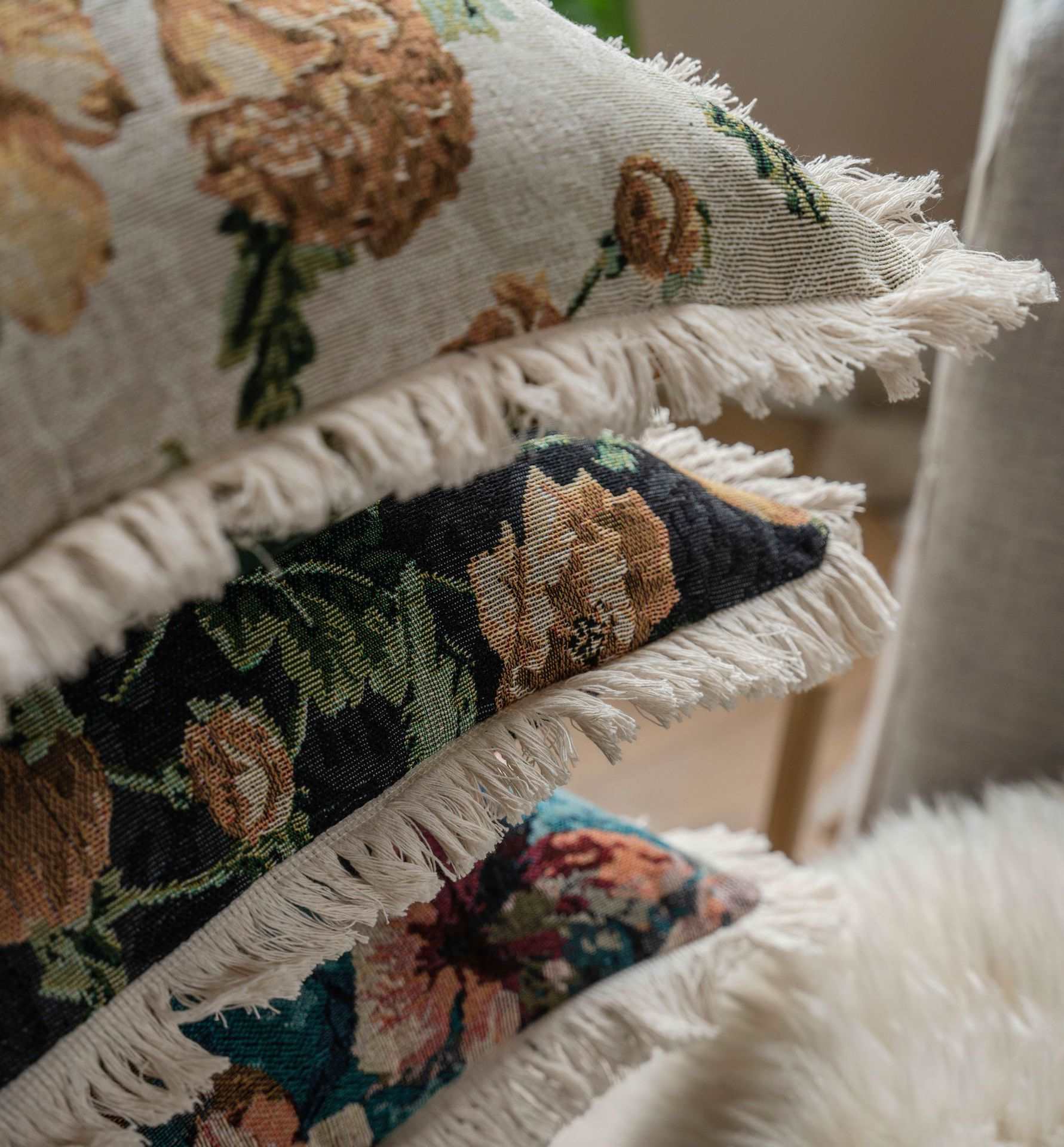 American Jacquard Multicolor Couch Pillow Case (NO INSERT PILLOW) - ChoreGirl