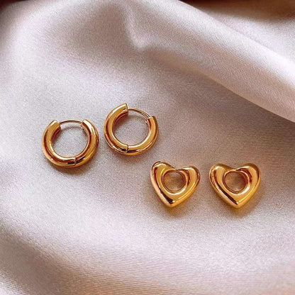 Women's Love Heart Earrings - ChoreGirl