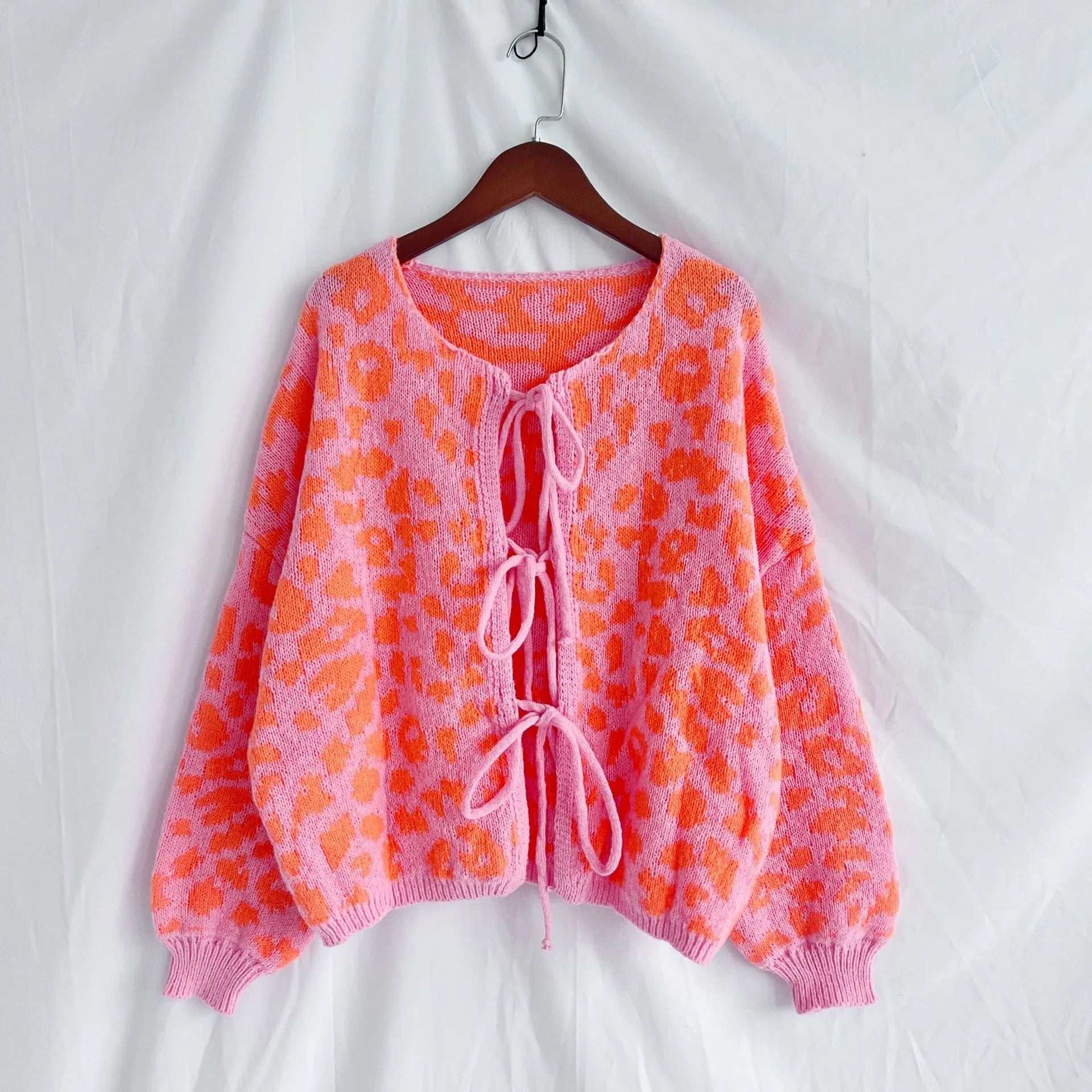 Women's Vintage Look Round Neck Leopard Print Knitted Cardigan with Tie-up Closure