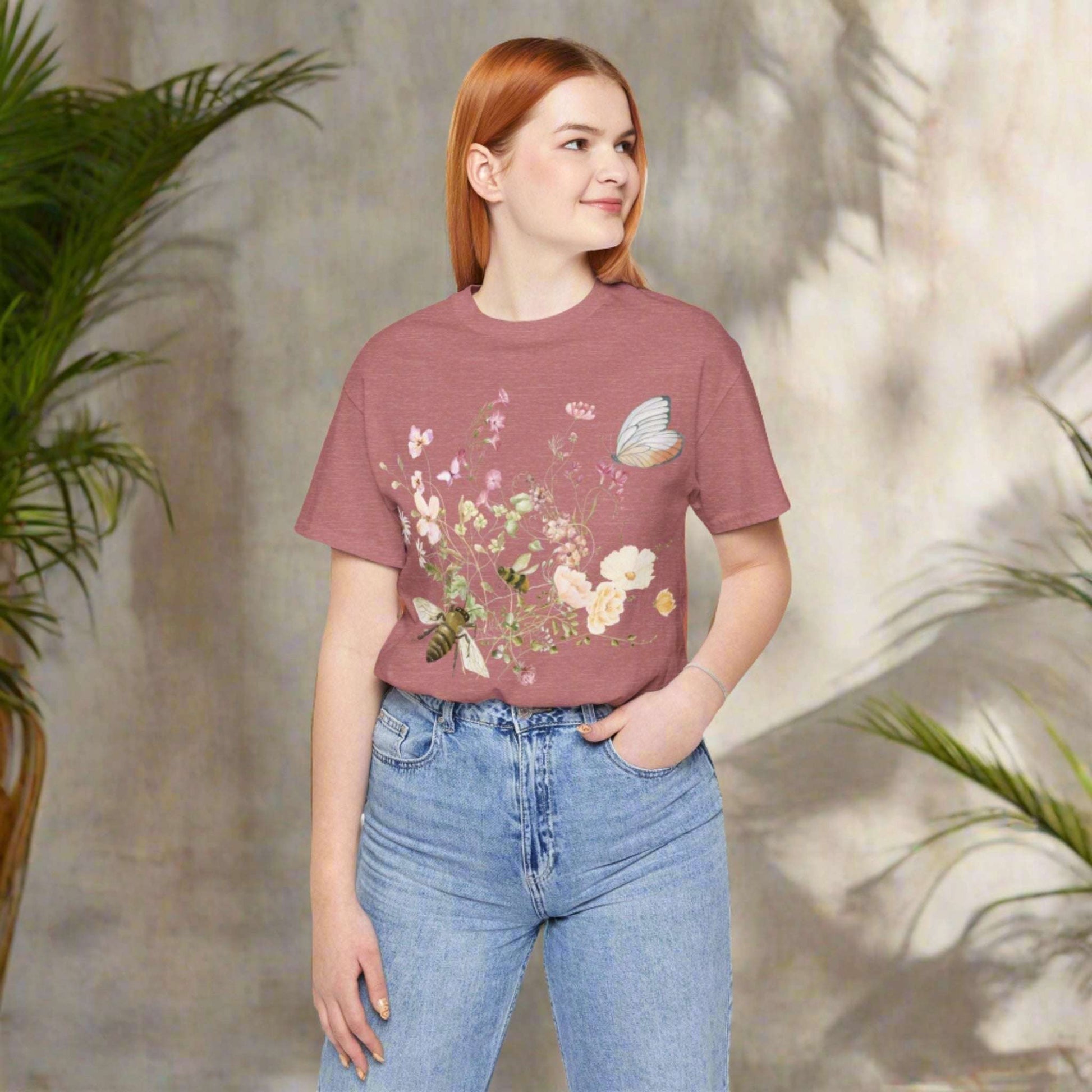 Unisex Vintage Wild Flower and Bee Jersey Short Sleeve Tee - ChoreGirl