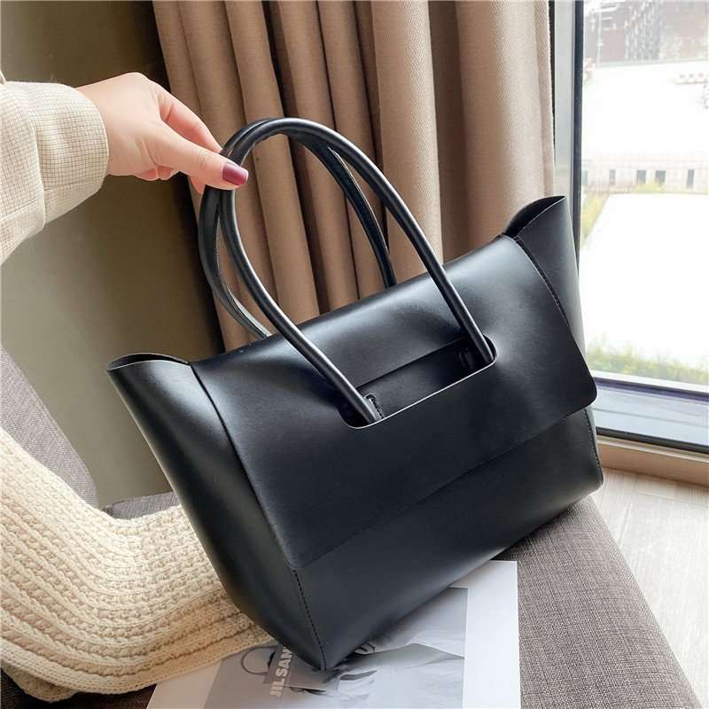 Women's Large Capacity Retro Old Money Style Tote Shoulder Bag - ChoreGirl