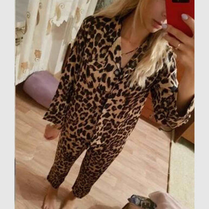 Women's Ice Silk Long Sleeved Shirt and Pants Pajamas Set - ChoreGirl