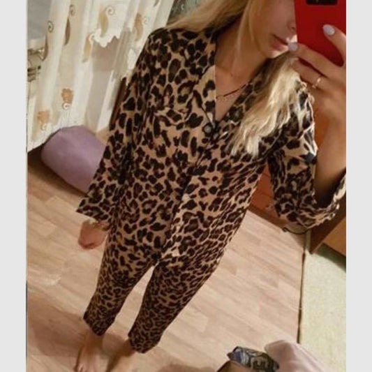 Women's Ice Silk Long Sleeved Shirt and Pants Pajamas Set - ChoreGirl