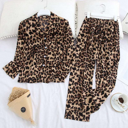 Women's Ice Silk Long Sleeved Shirt and Pants Pajamas Set - ChoreGirl
