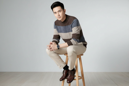 Men's Patchwork Knit Sweater - Thick Casual Pullover