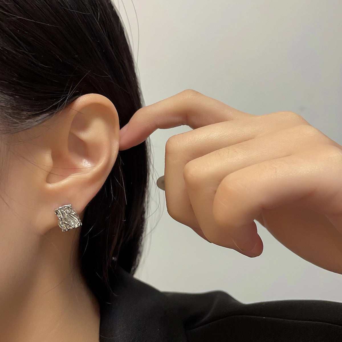 Women's Elegant Small Square Stud Earrings - ChoreGirl