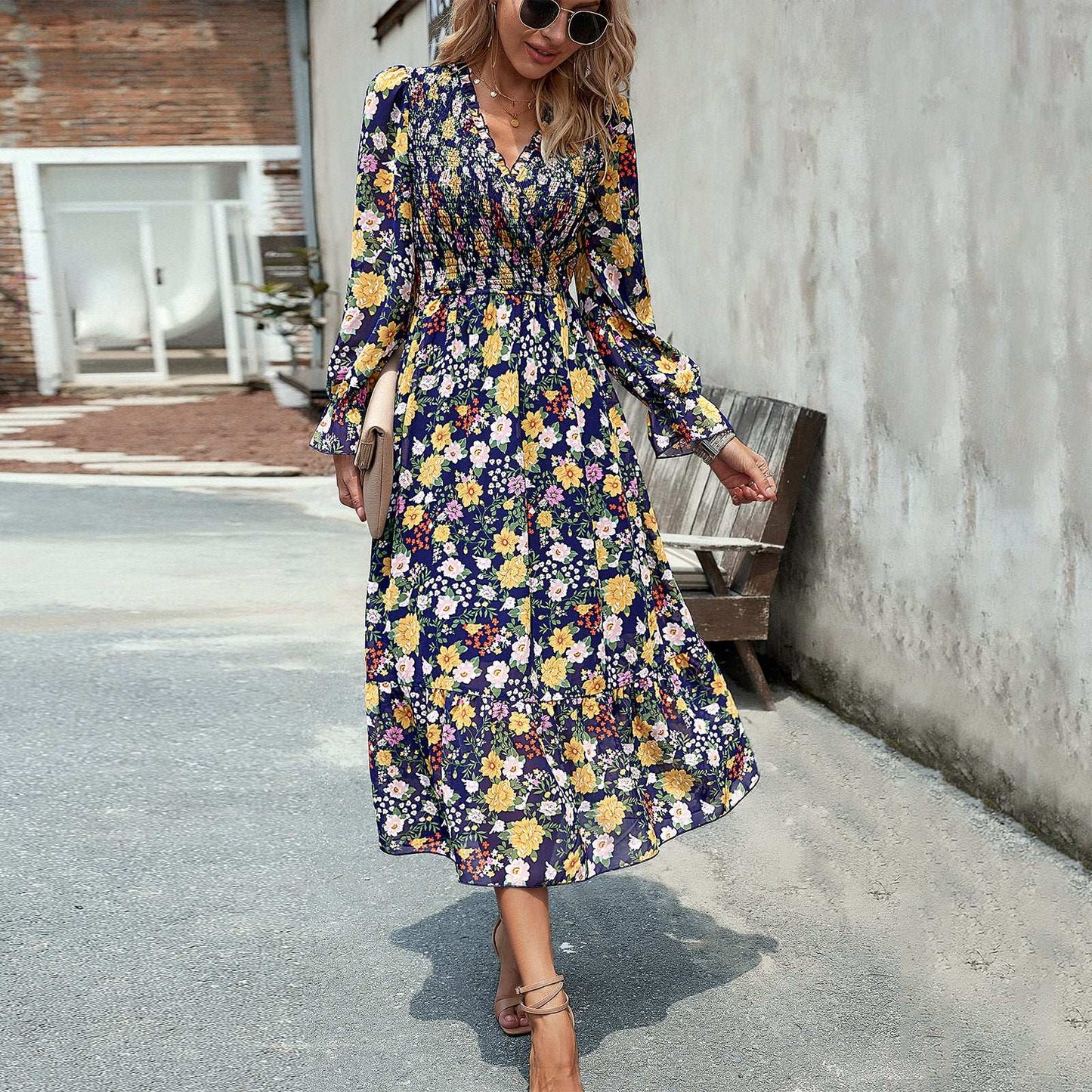 Women's Casual Elastic Waist V-neck Floral Print Dress - ChoreGirl