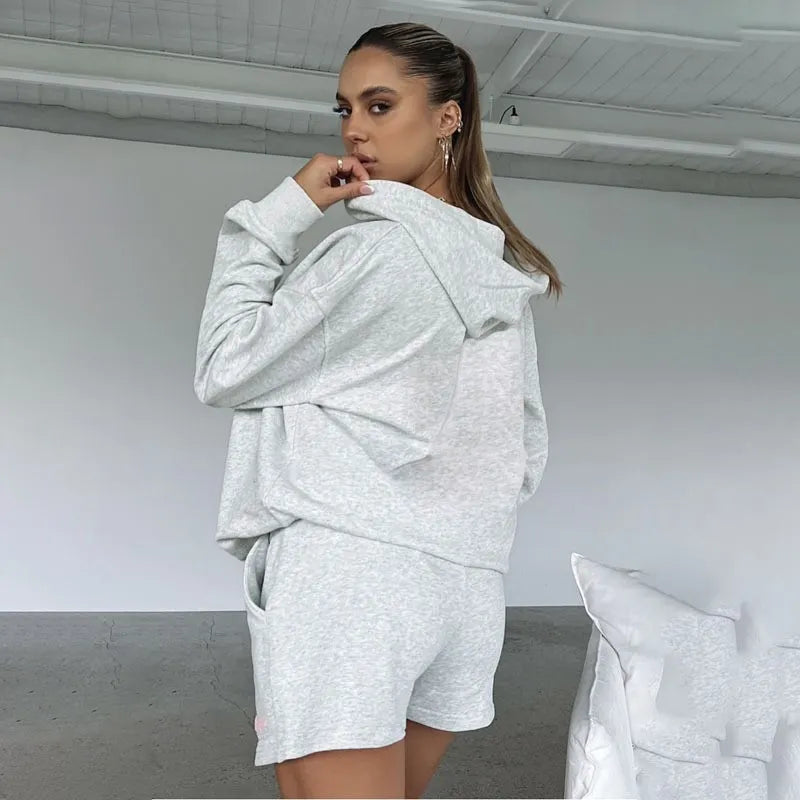 Women's Solid Color Long Sleeved Hooded Pullover Set - ChoreGirl