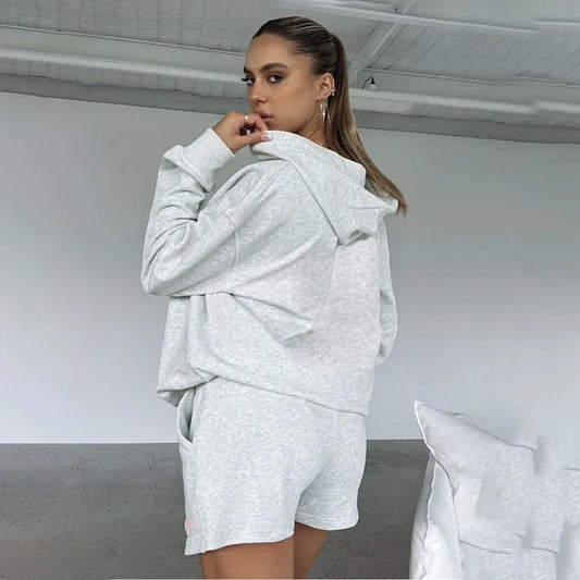 Women's Solid Color Long Sleeved Hooded Pullover Set - ChoreGirl