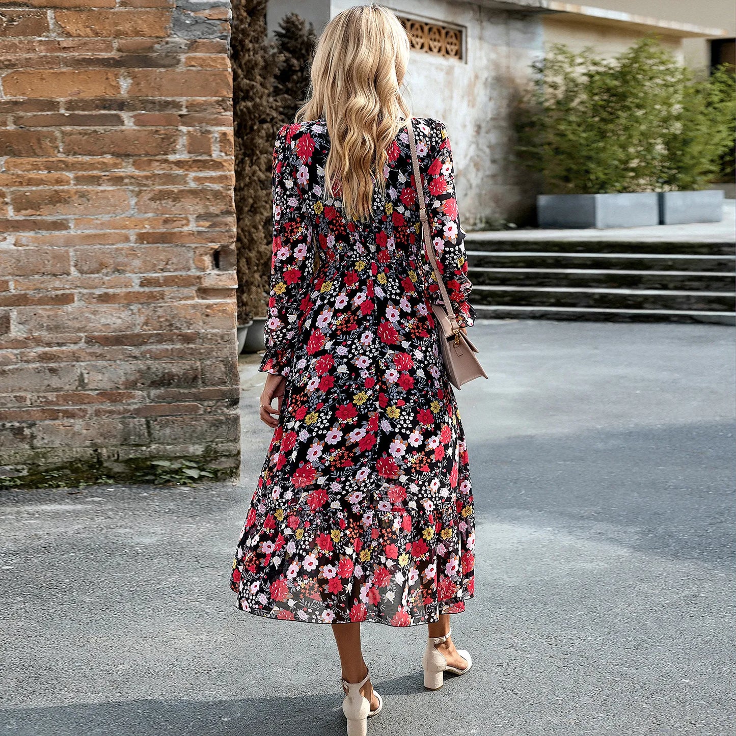 Women's Casual Elastic Waist V-neck Floral Print Dress - ChoreGirl