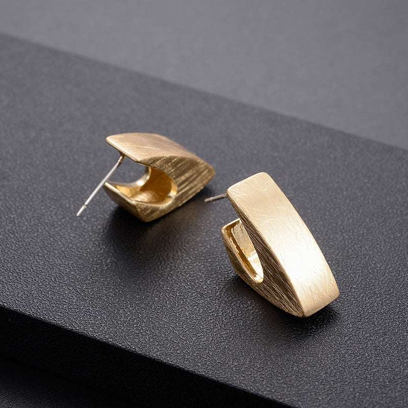 Women's Narrow Matte Scratched Effect Earrings - ChoreGirl