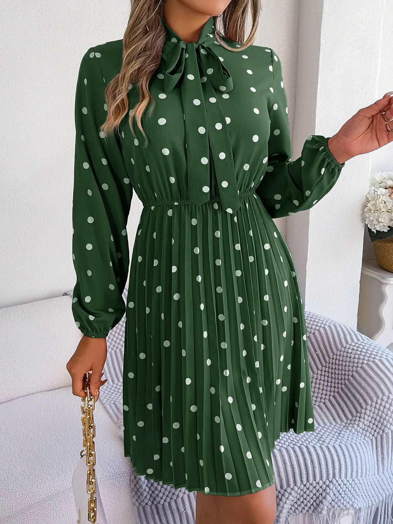 Women's Polka-dot Neck Bow Waist-controlled Long Sleeved Pleated Dress - ChoreGirl