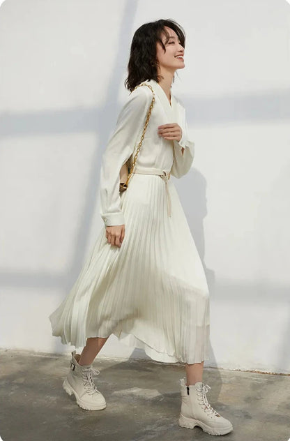 Women's Retro Elegance Silk Pleated Dress - ChoreGirl