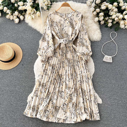 Women's Retro Pleated Dress - ChoreGirl