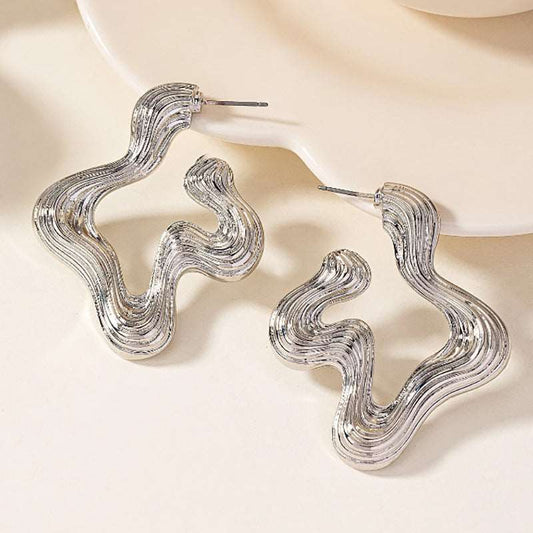 Women's Retro Style Groovy Exaggerated Earrings - ChoreGirl
