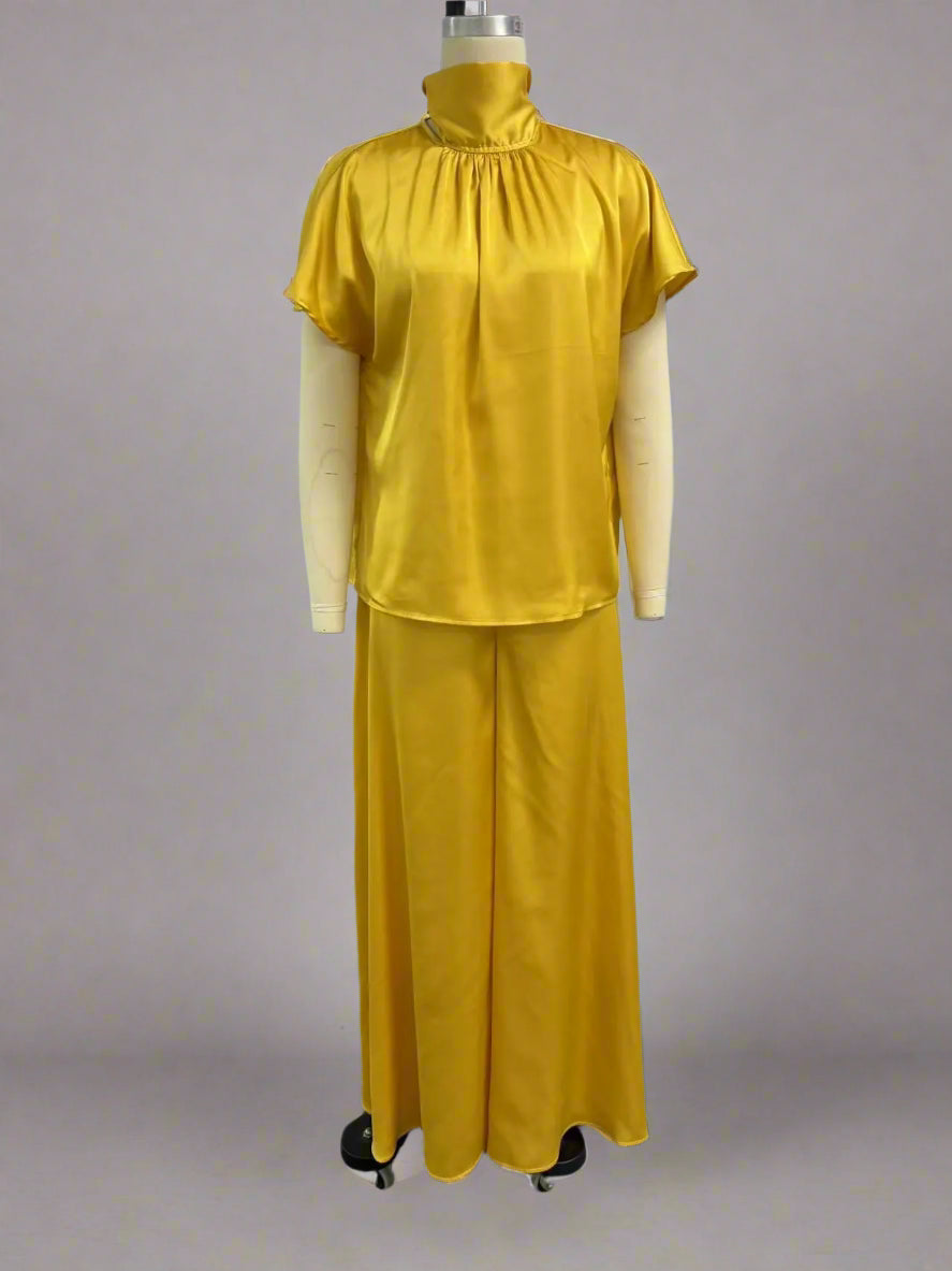 Women's Satin Silky Short Sleeve Top and Wide Leg Pants Two-piece Outfit Set - ChoreGirl